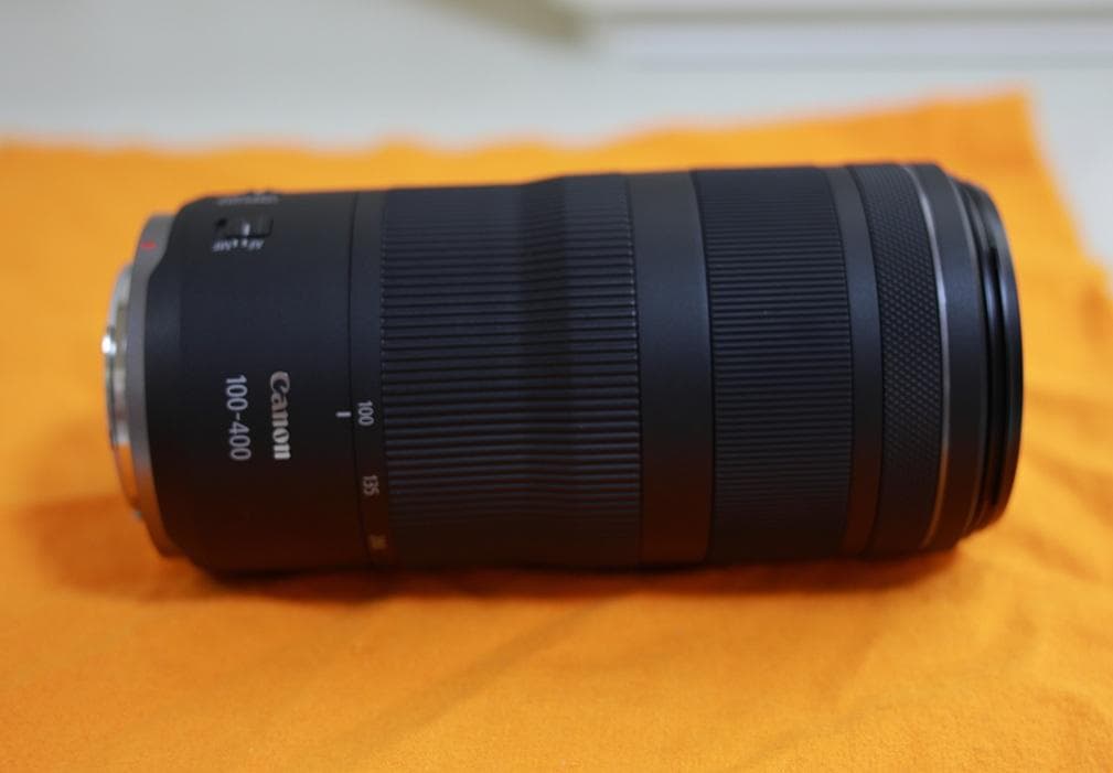 RF100-400㎜ F5.6-8 IS USM 誠の未使用品