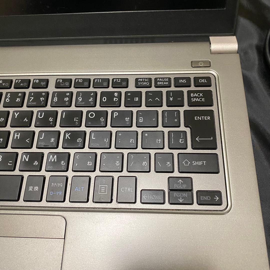 【第8世代】ノートパソコン dynabook R63/DN i7-8650U