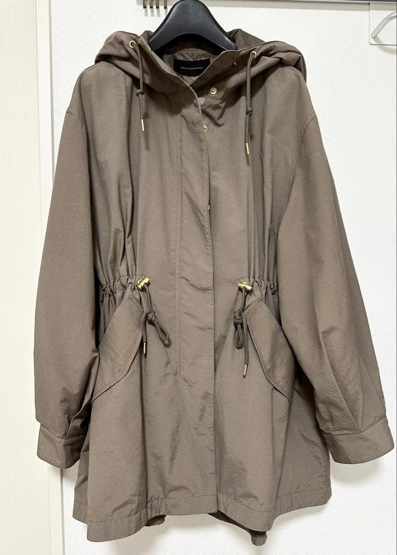 バンヤードストーム　ベージュ フード付き モッズコート