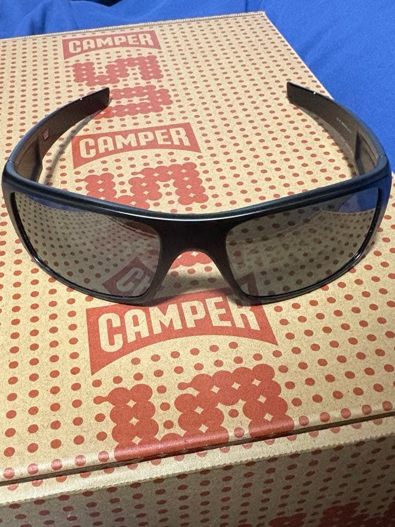 oakley サングラス