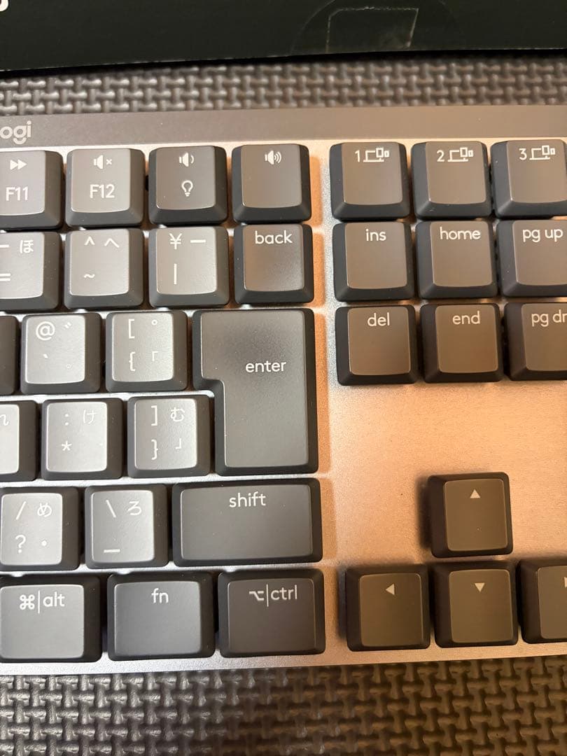 メカニカルキーボード　茶軸