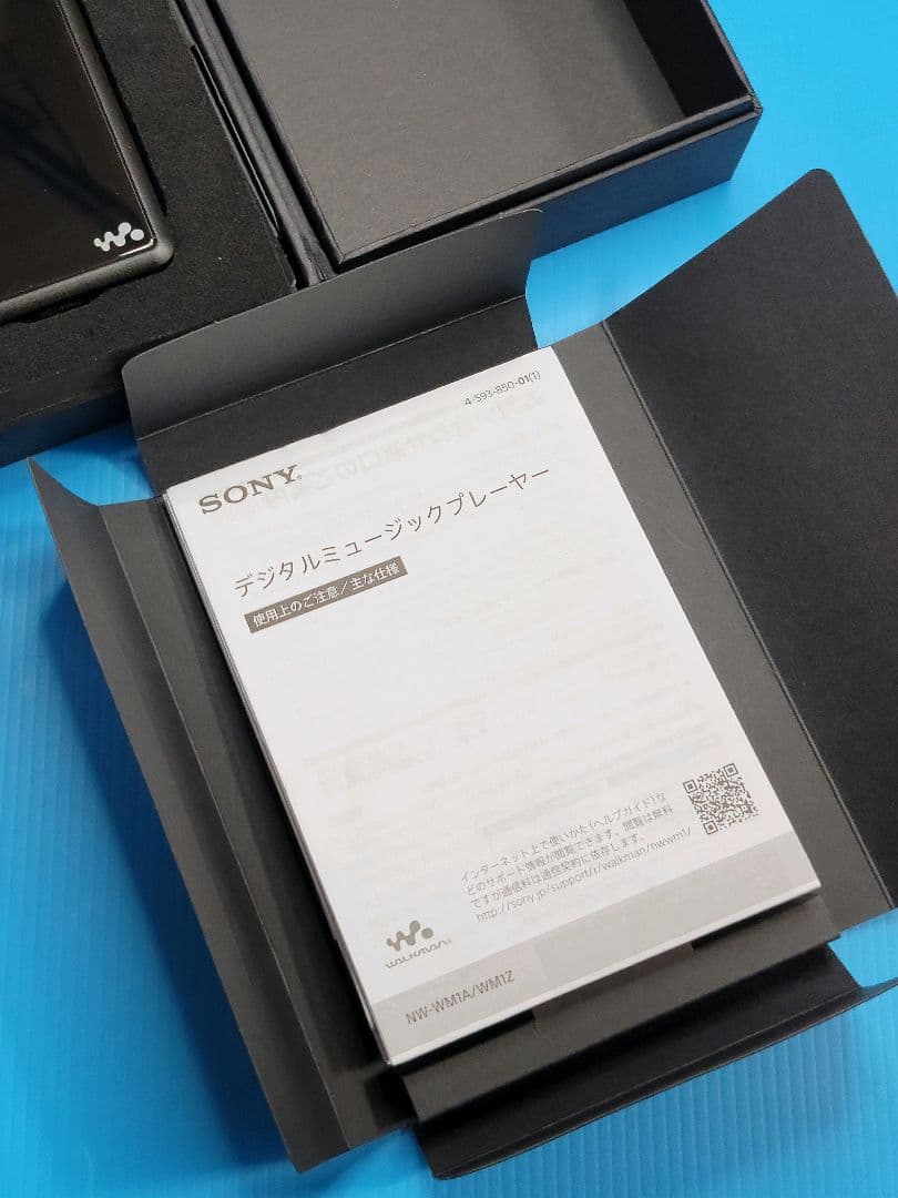 SONY WALKMAN NW-WM1A + 純正本革ケース