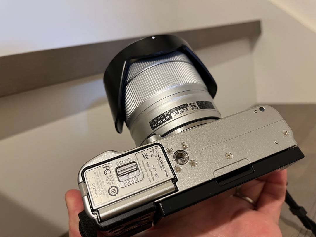 富士フイルム FUJIFILM X-A2 ミラーレス一眼