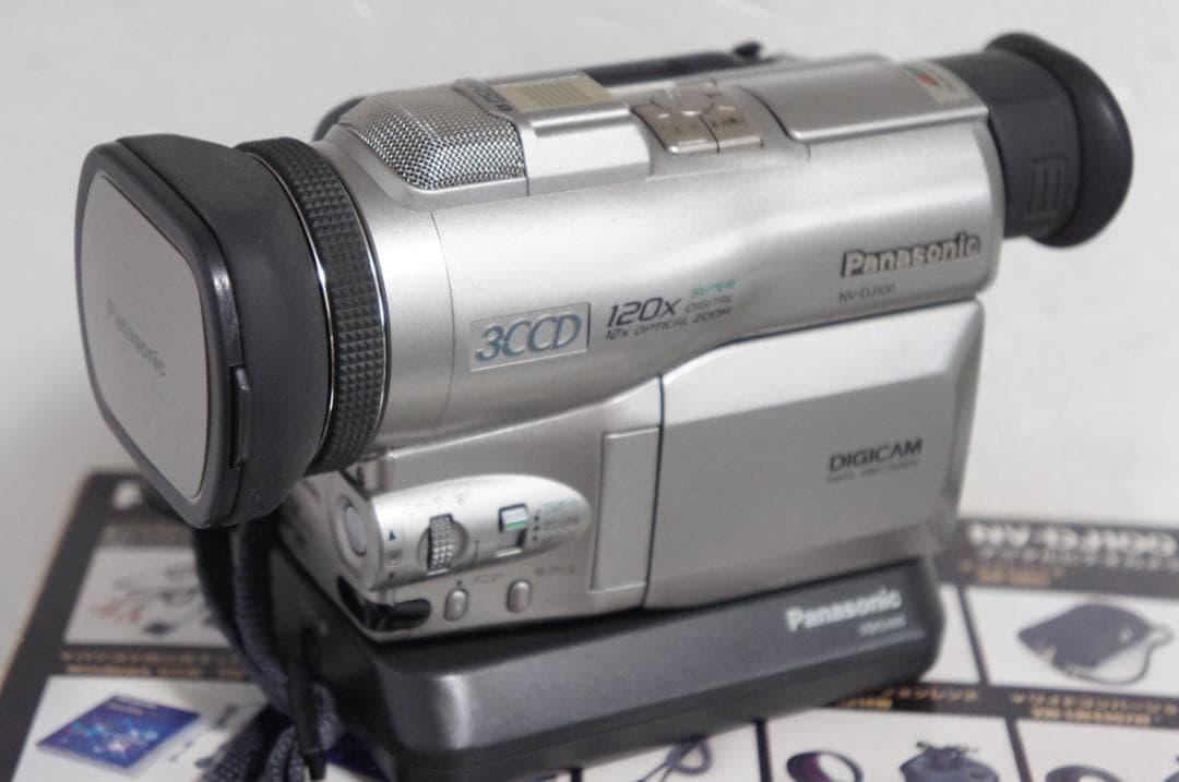 NV DJ100 動作美品 Panasonic MiniDVビデオカメラ 325