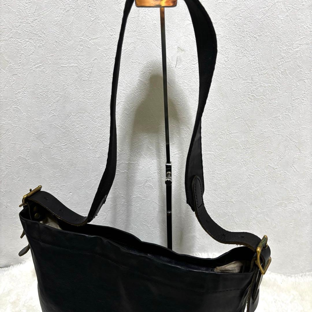 【希少】 SLOW スロウ ショルダーバッグ レザー ブラック　A4