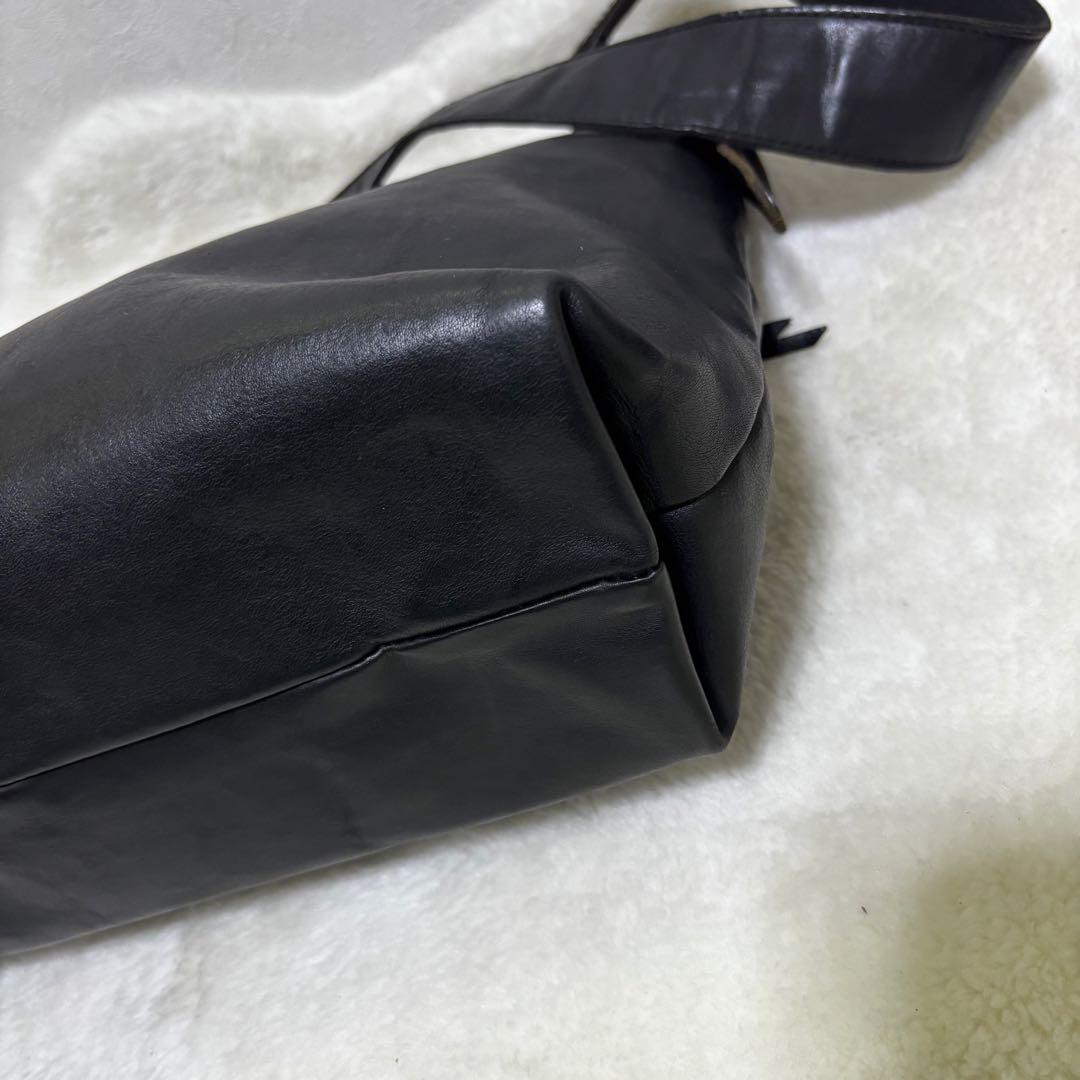 【希少】 SLOW スロウ ショルダーバッグ レザー ブラック　A4