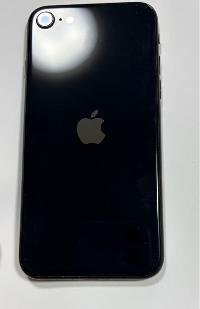 iPhone se3 ミッドナイト　64GB