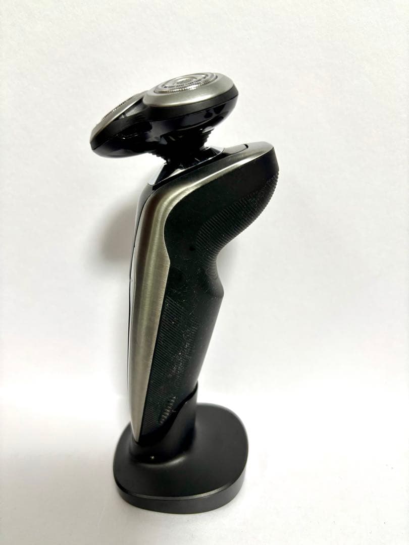 【洗浄液5個】PHILIPS Series 9000 シェーバー S9731