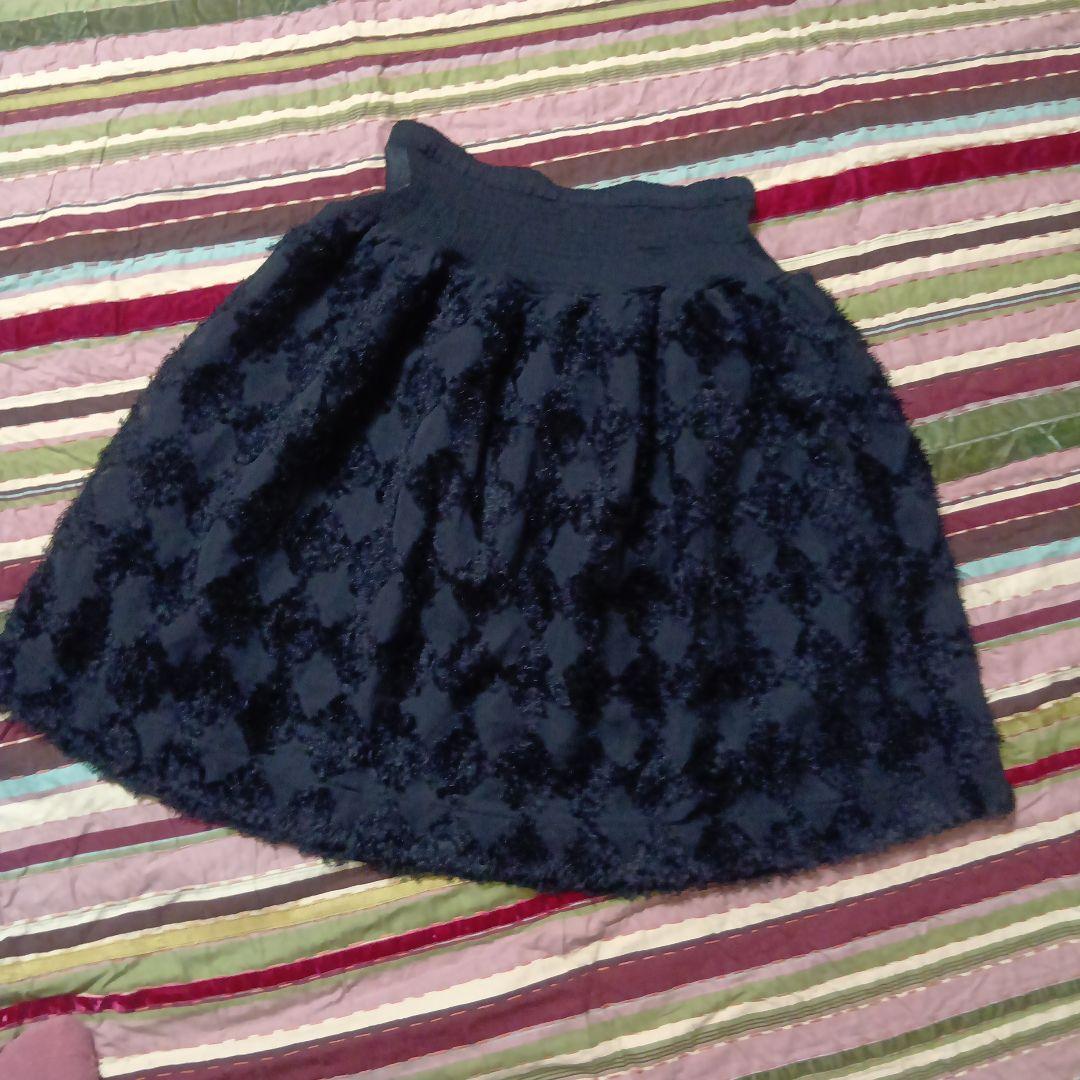 美品me ISSEY MIYAKE スカート　イッセイミヤケ　ミー　黒