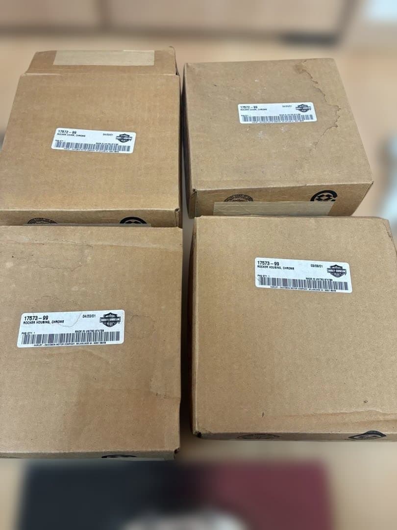 sandyハーレー純正　ツインカムエンジンカバー各種