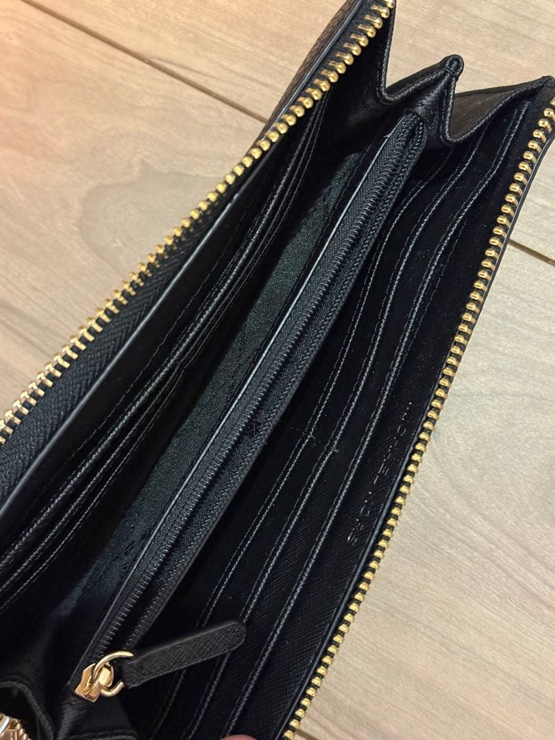 【正規品】MICHAEL KORS ブラックレザー長財布