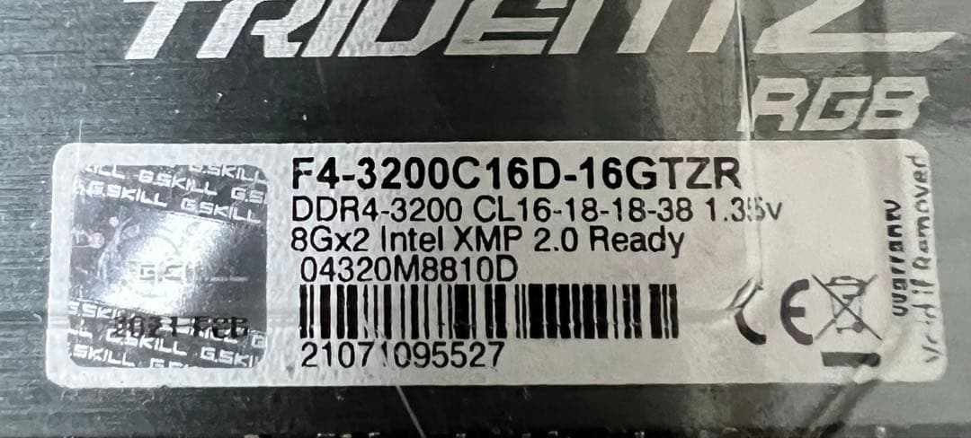 Trident Z RGB 16GB｜DDR4-3200 CL16 中古