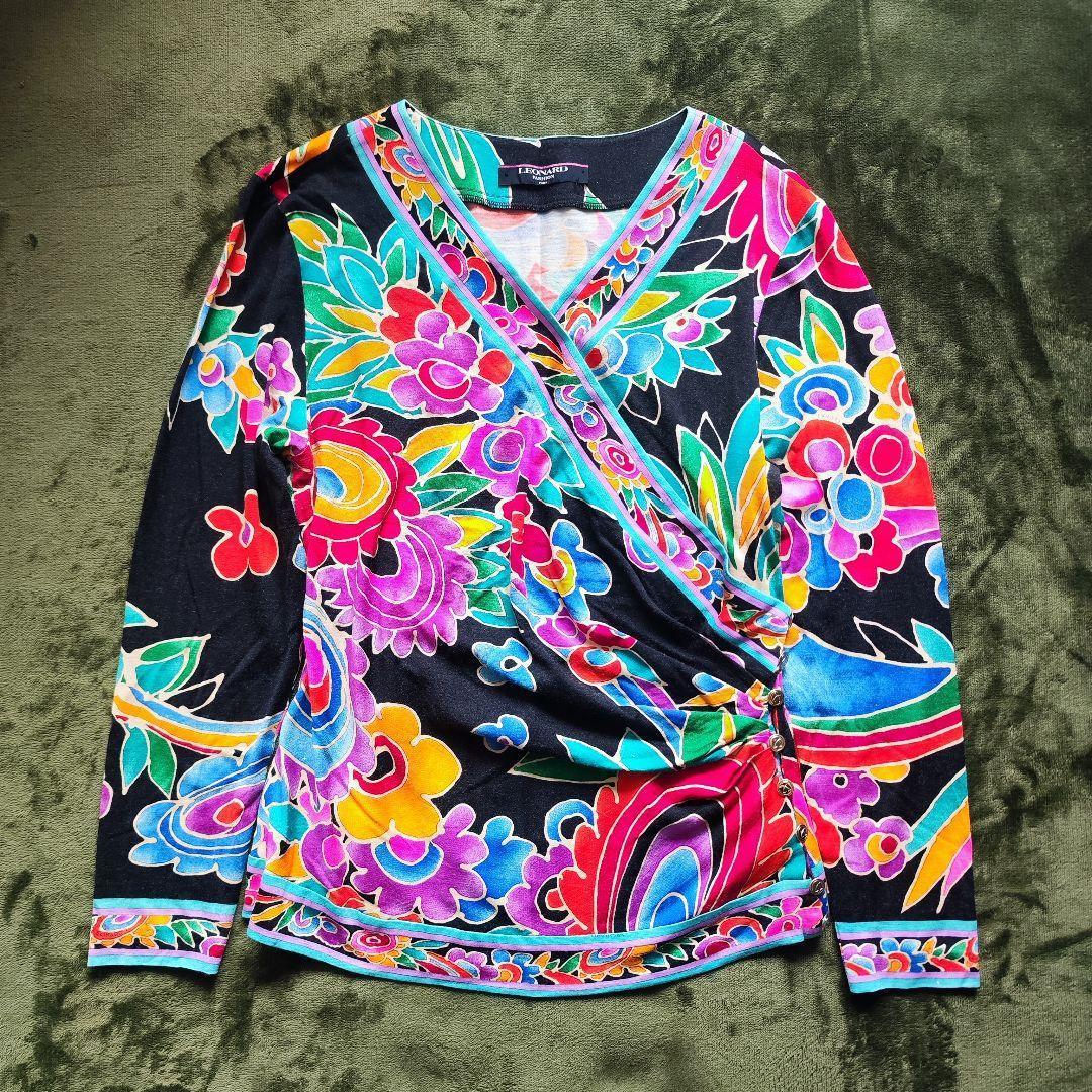 【美品】レオナール カシュクール金ボタン長袖カットソートリム シルク混 Lサイズ