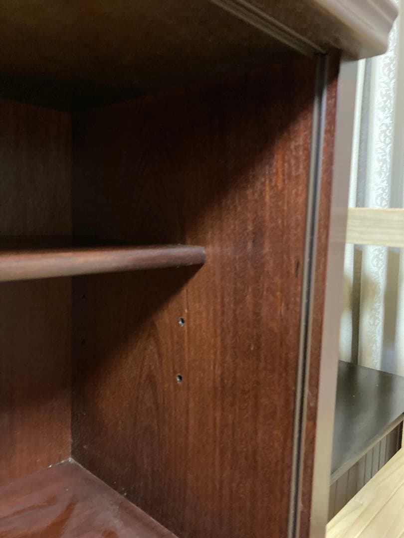 ななえリビングボード　キャビネット　食器棚　昭和レトロ　アンティーク　中古