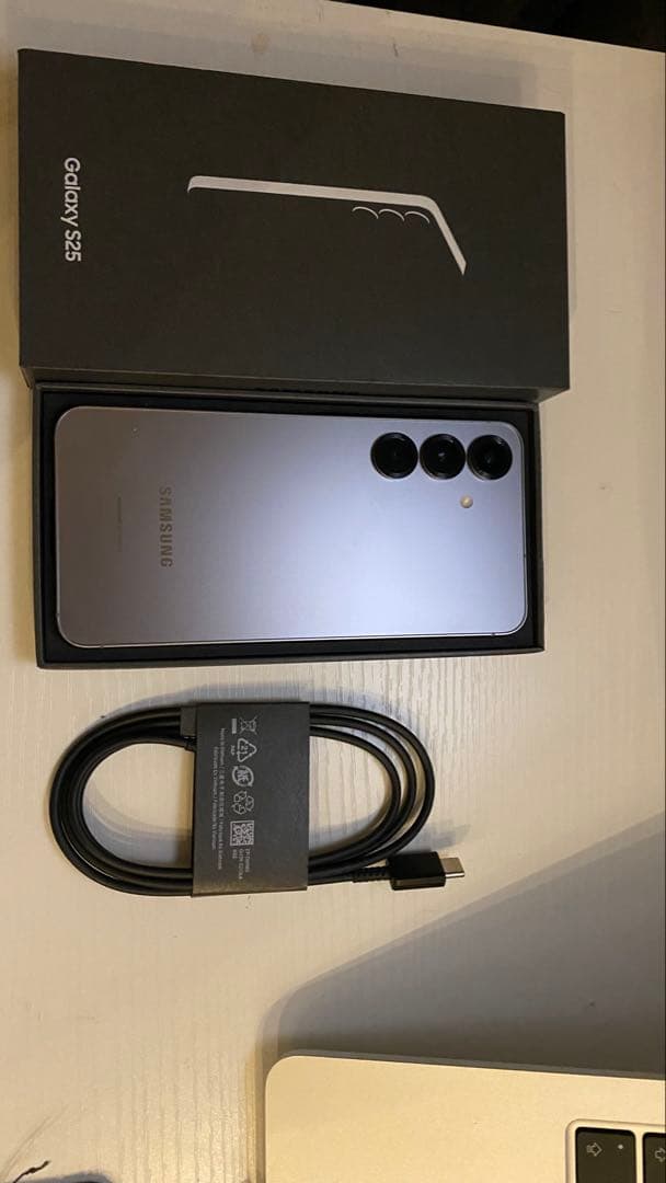 Galaxy S25 256GB SIMフリー シルバーシャドウ 本体