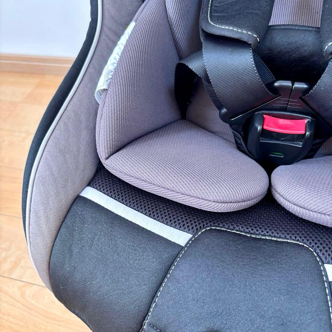 Combi コンビ チャイルドシート マルゴット エッグショック