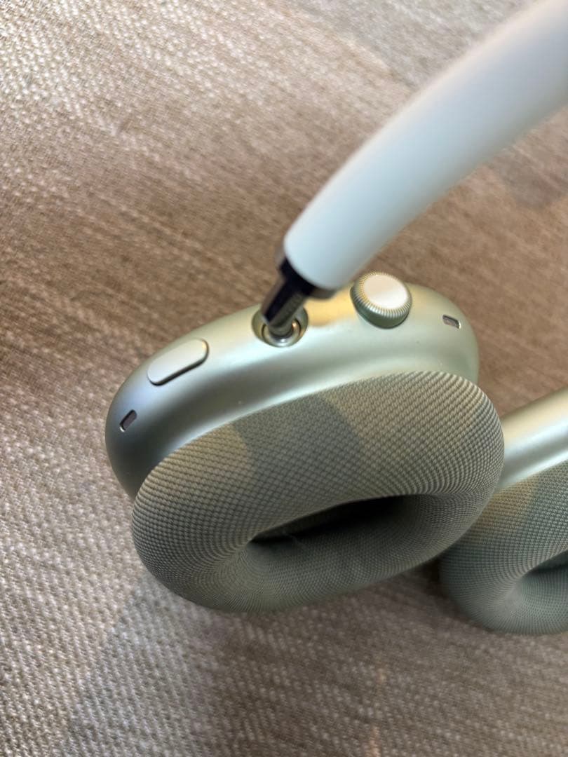 airpod maxミントグリーン