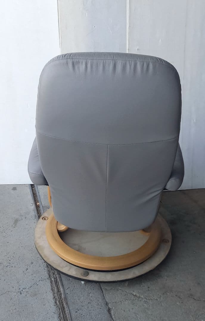 ☆Ekornes (エコーネス) リクライニングチェアー 1人ソファー レザー☆