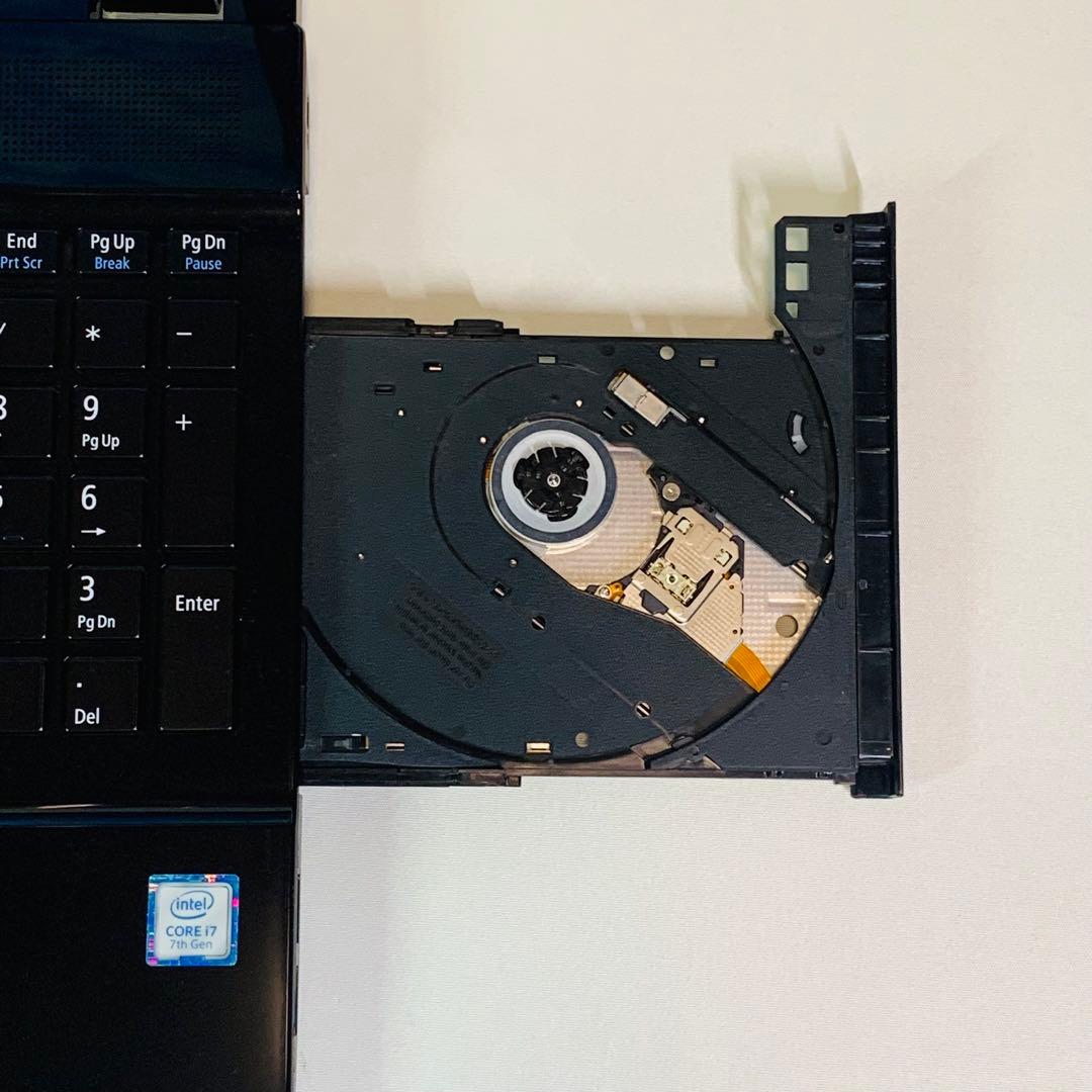 Core i7✨7500U✨7世代✨SSD250GB✨オフィス✨ノートパソコン