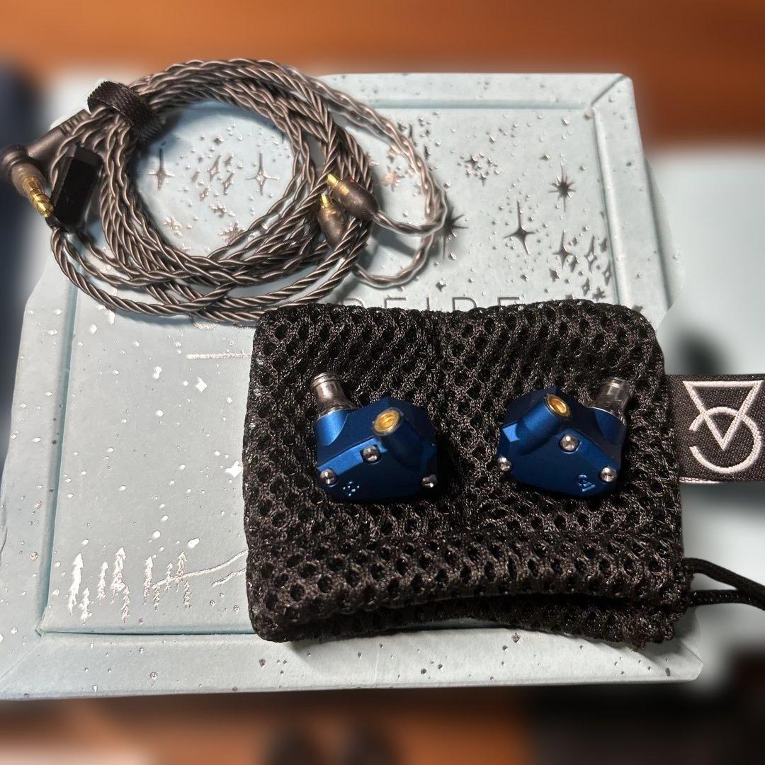 Campfire Audio C/2019 Q4 イヤホン
