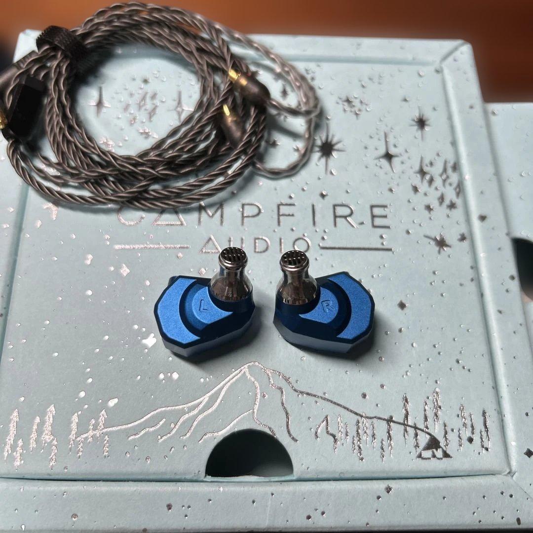 Campfire Audio C/2019 Q4 イヤホン