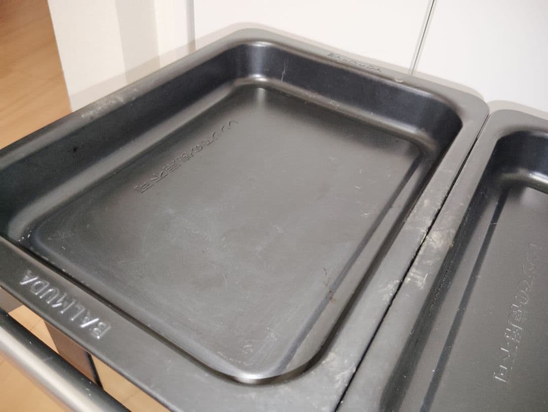 【ジャンク品】2018年製BALMUDA オーブンレンジ トレイ2枚付き