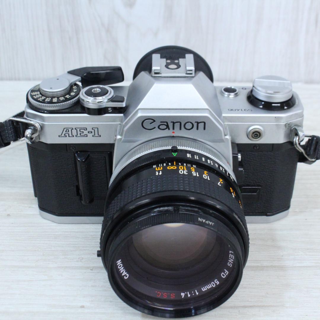 ◇キヤノン AE-1 アンティークフィルムカメラ ヴィンテージ