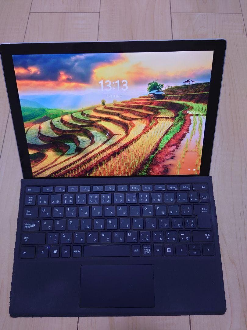 Microsoft Surface Pro 7 Model 1866［美品］