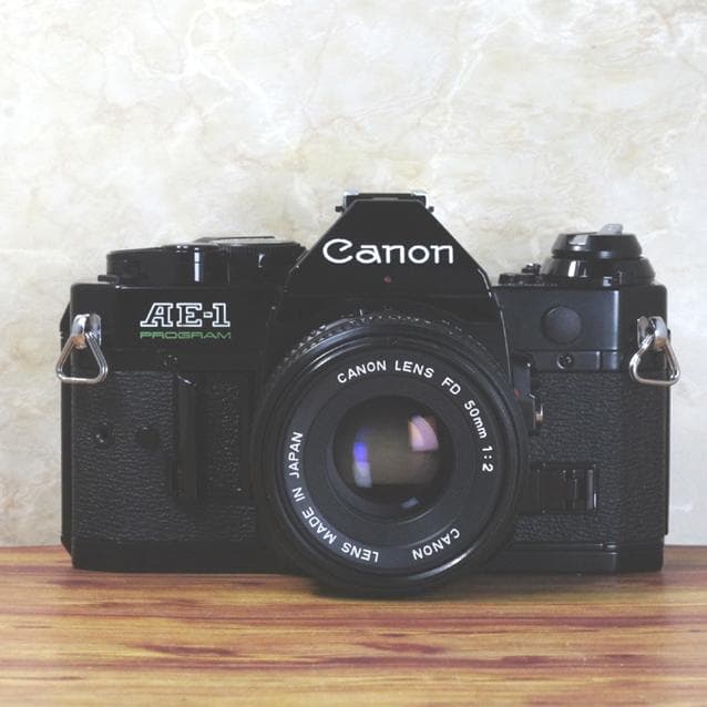 整備済完動品 Canon AE-1 PROGRAM + NEW FD 50mm