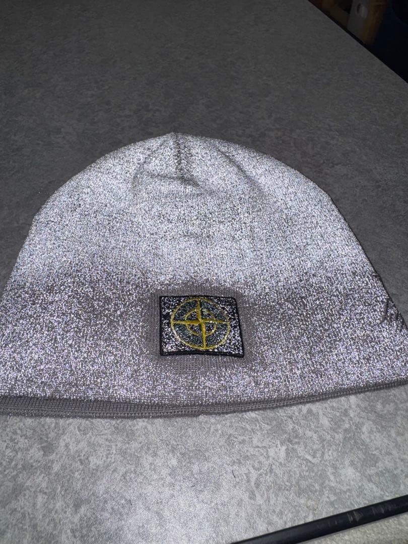 帽子 SUPREME STONE  REFLECTIVE BEANIE
