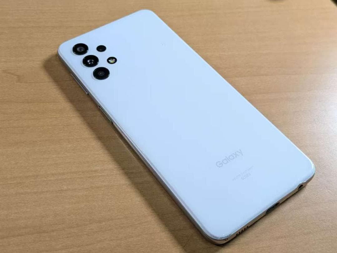 スマートフォン本体 011000H Galaxy A32(5G) SCG08 64GB