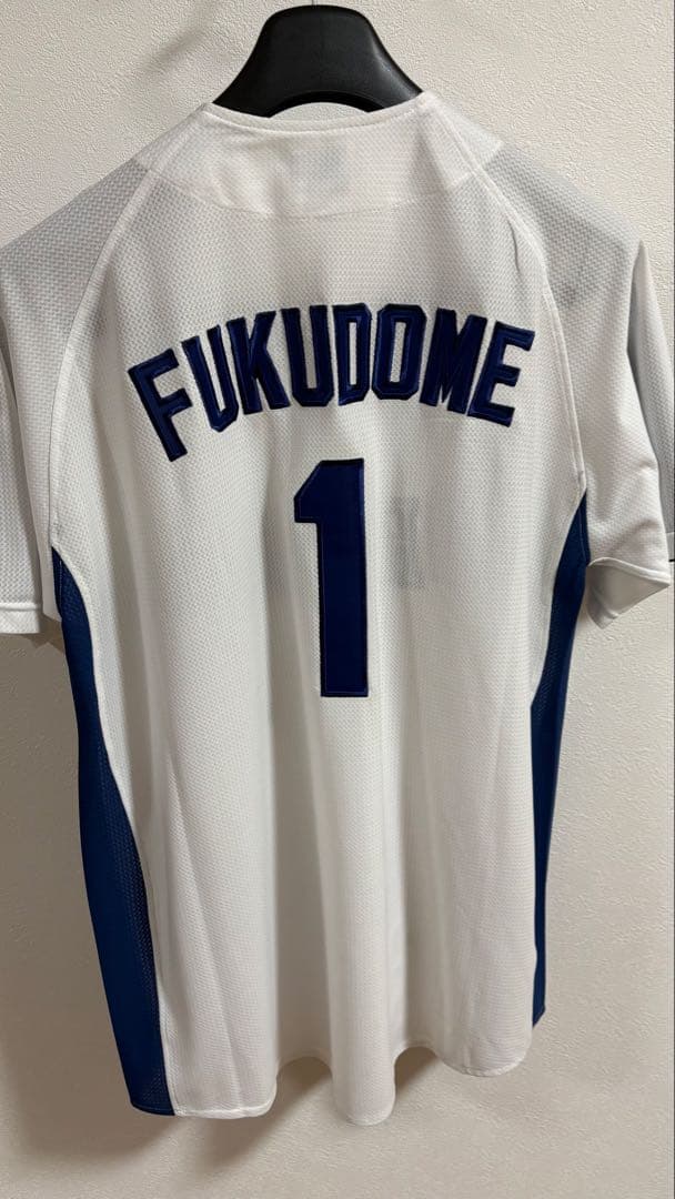 美品　新品未着用　福留孝介選手ユニフォーム　Lサイズ　（匿名配送）