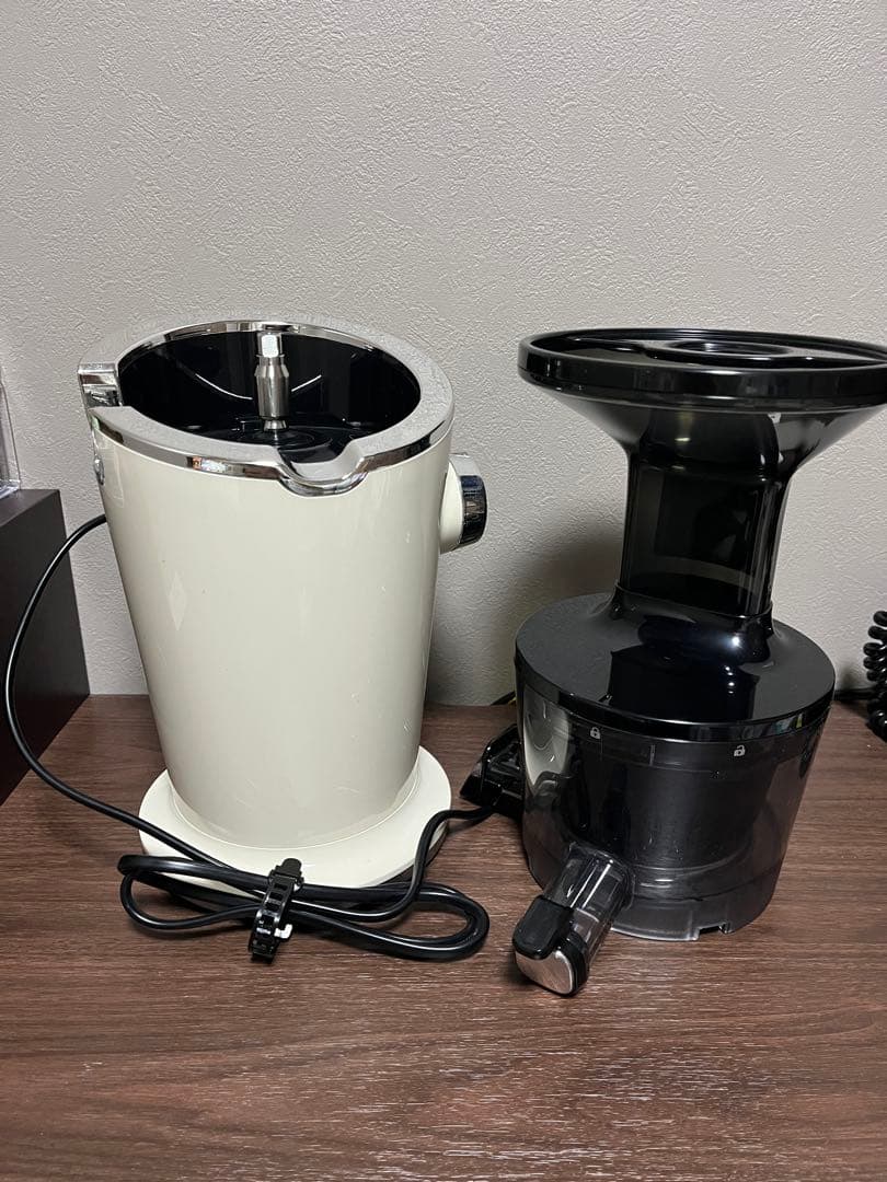 【公式限定／使用3回のみ美品】ヒューロム スロージューサー H-100S 完品