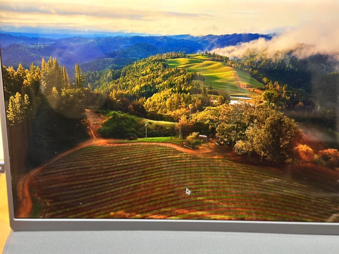 モバイルモニター 4k 13.4 インチ IGZOスクリーン