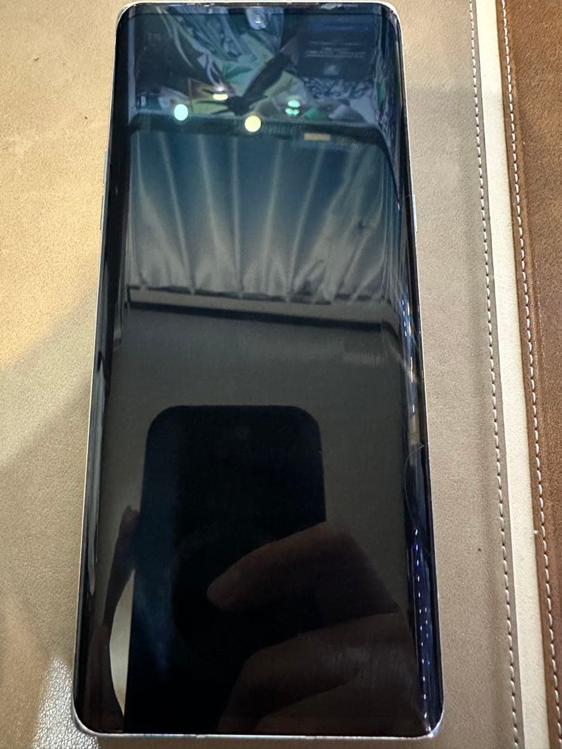 LG VELVET 5G 本体　L-52A ホワイト※キズ、画面割れ有り。