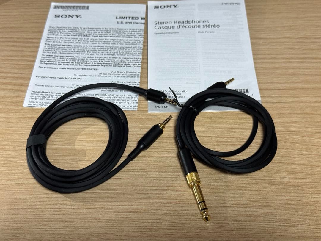 SONY MDR-M1 プロフェッショナルヘッドフォン