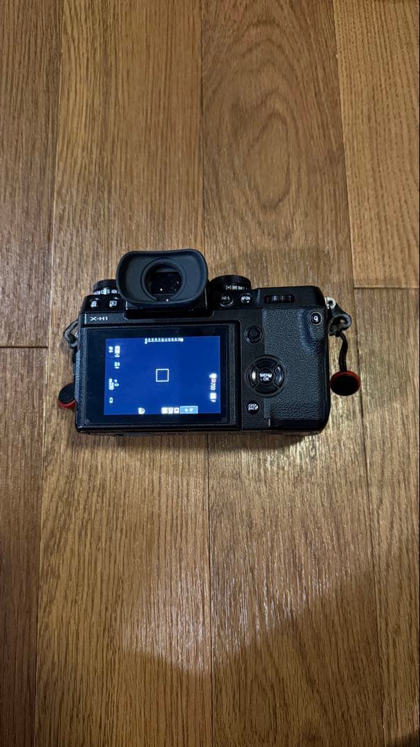FUJIFILM XH-1 富士フイルム　デジタルカメラ