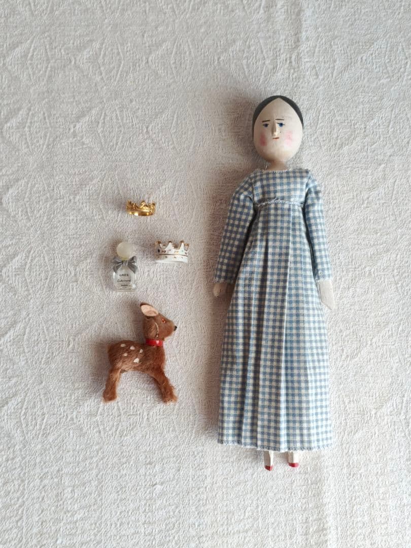 * antique doll ୨୧ .·*° アンティーク ペグドール