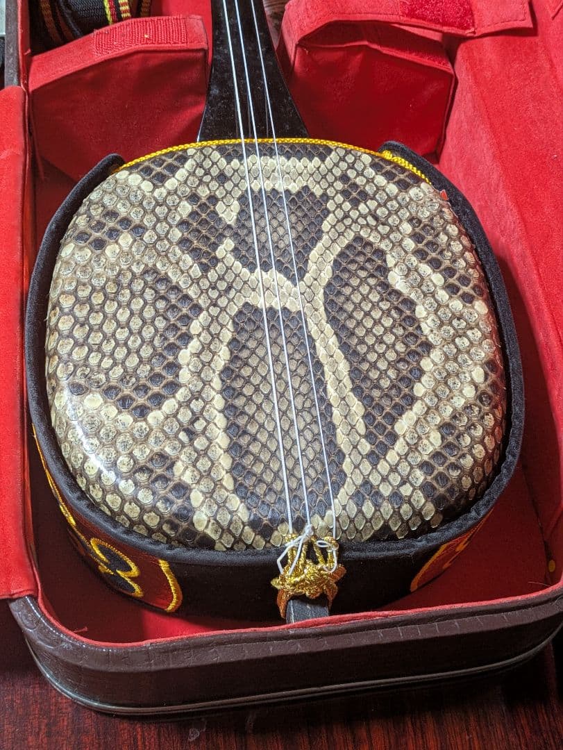 さ*き様 蛇皮三味線