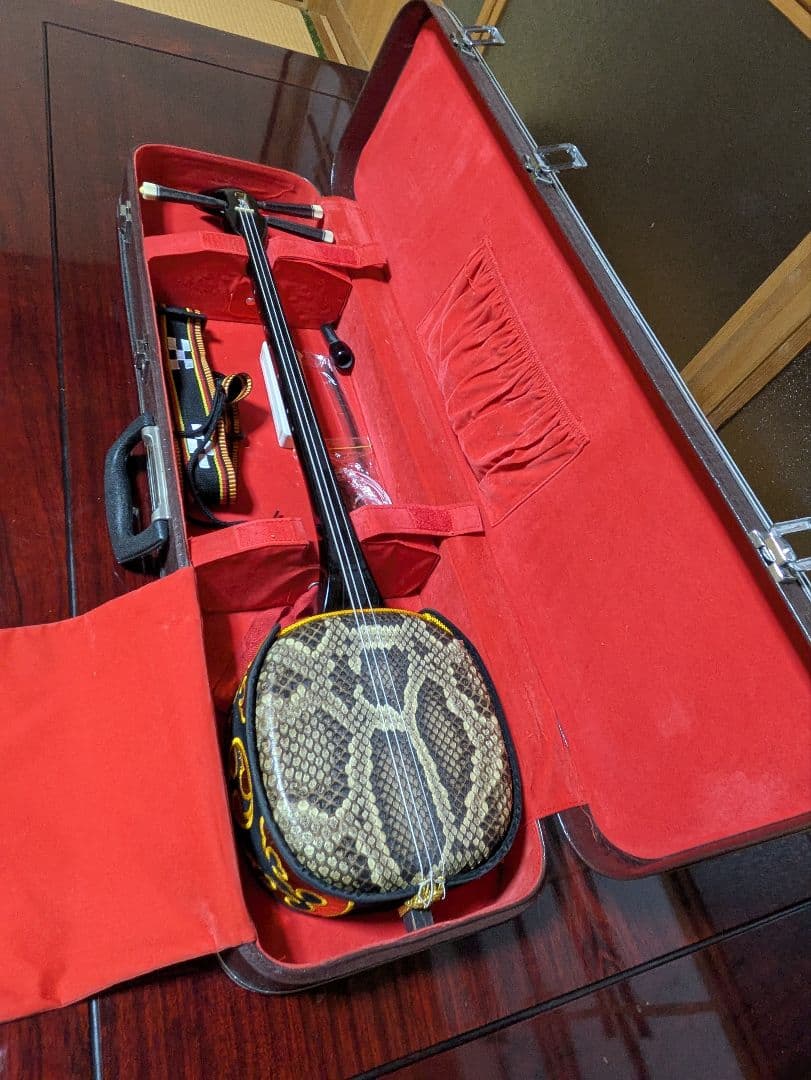 さ*き様 蛇皮三味線