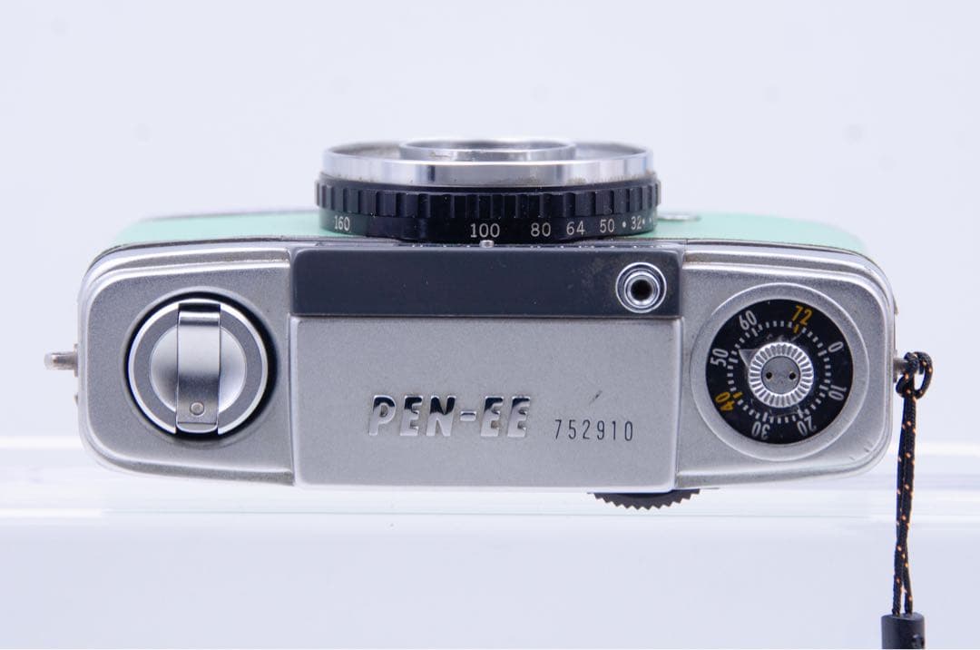 OLYMPUS PEN-EE コンパクトフィルムカメラ グリーン