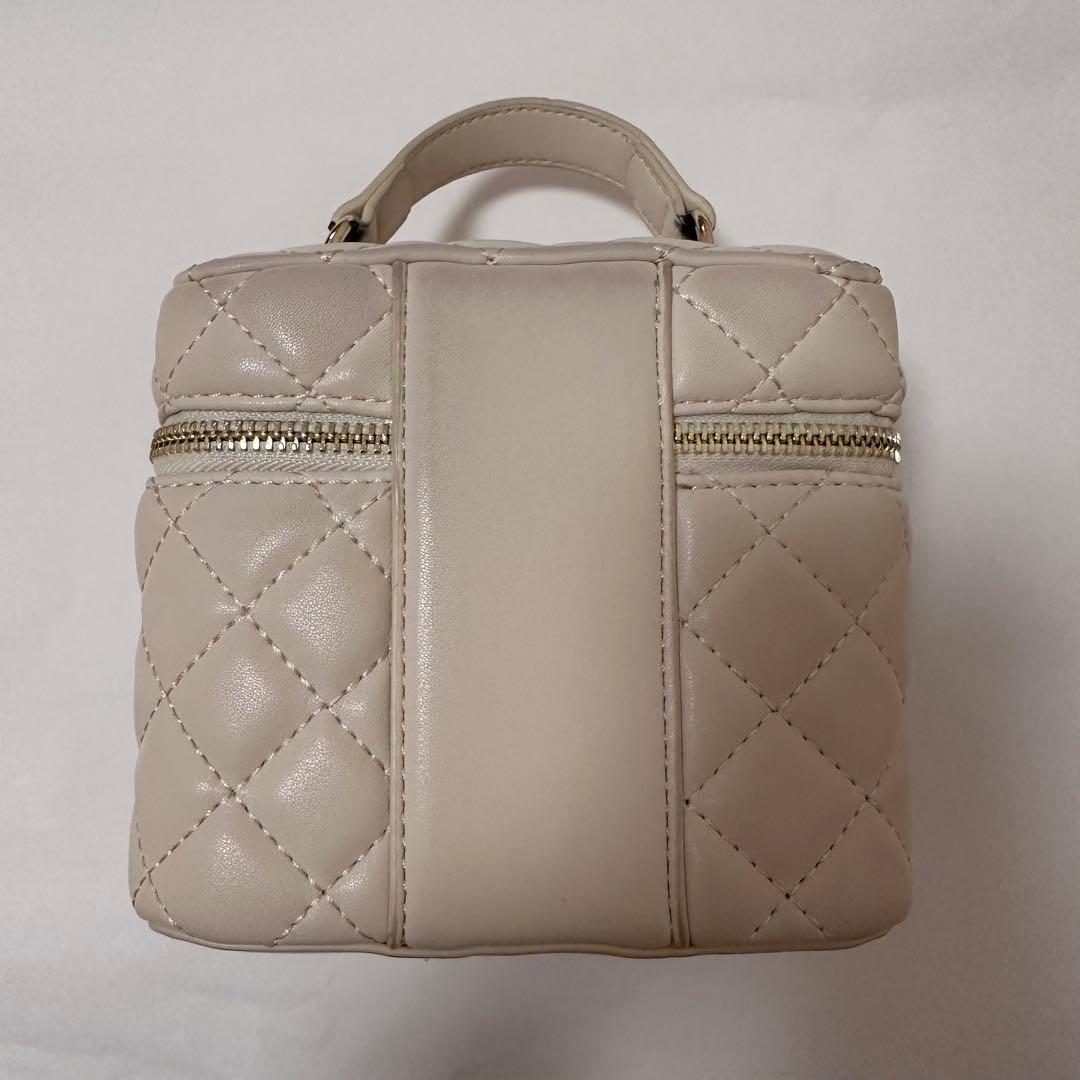 住*様 Darich ダーリッチ キルティングスクエアミニバッグ IVO アイボ