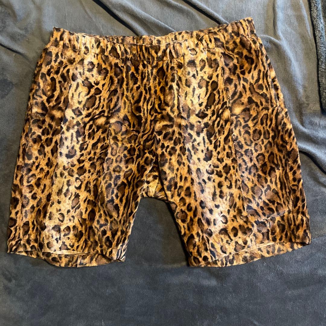 NEIGHBORHOOD ヒョウ柄ショートパンツ