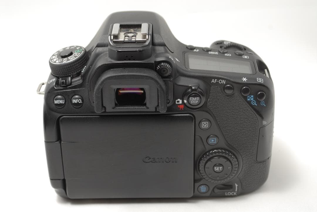 ⭐動作良好✨外観美品⭐Canon EOS 80D レンズキット 即日発送