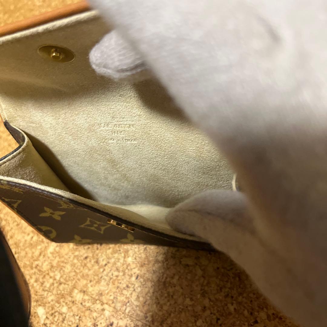 Louis Vuitton ウェストポ-チ　美品