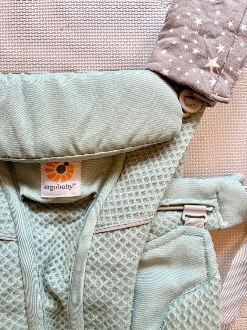 エルゴベビー OMNI Breeze セージグリーン