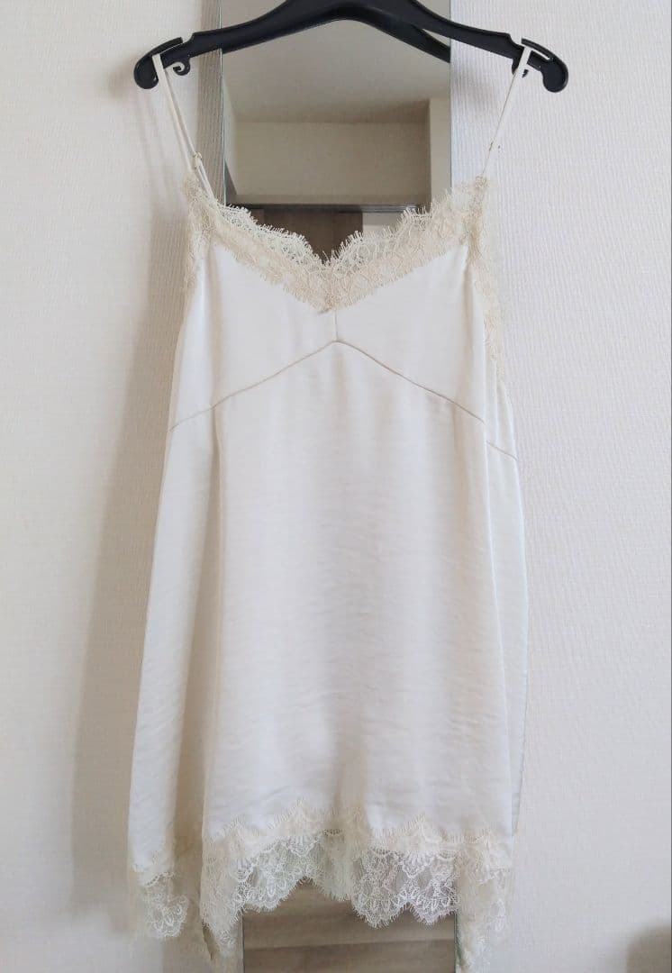 【新品・タグ付】ラウンジドレス　レースキャミ