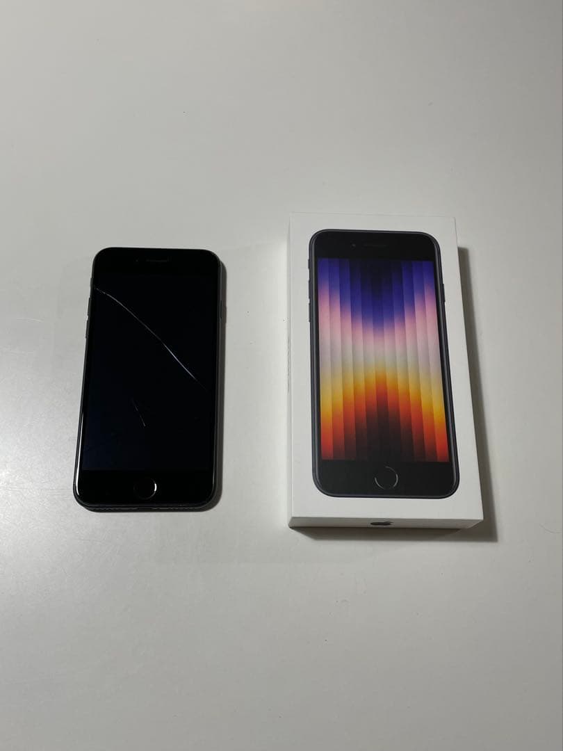 iPhone SE 第3世代 64GB ジャンク　MMYC3J/A