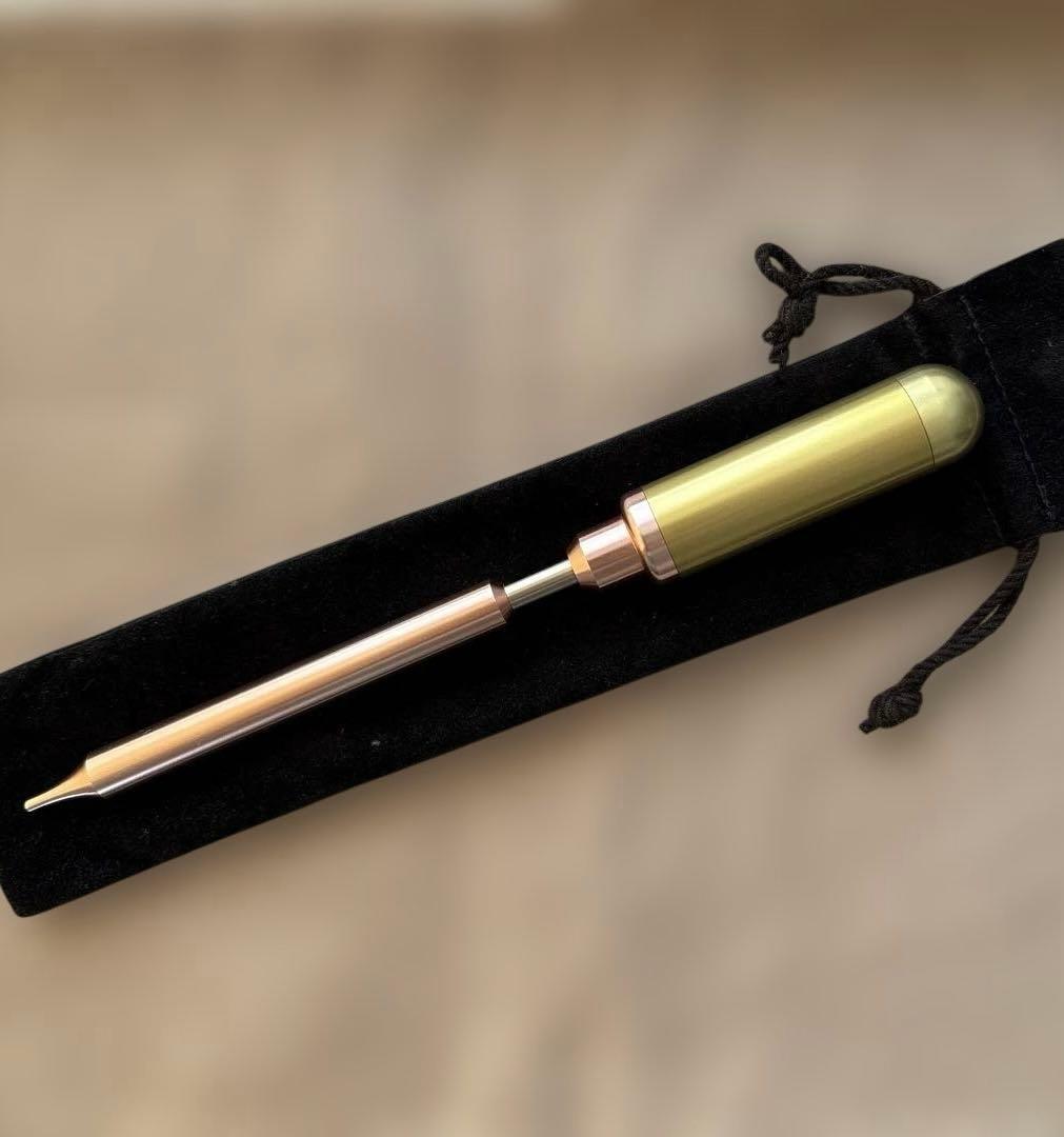 FTW セラミック フィオーラ　美顔ローラー　本体とケース（説明書無し）