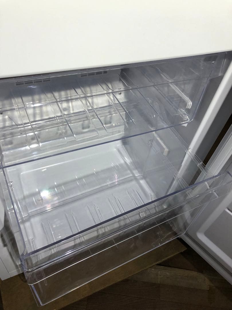 使用1か月！ハイアール　2ドア冷蔵庫2024年　JRーNF121B